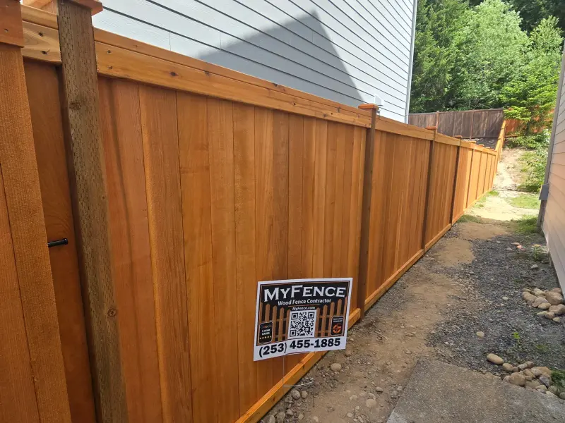 Second view of clear cedar picture frame fencing in Bonney Lake, Washington
