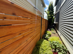 Ravenna Horizontal Slat Cedar Fence 10