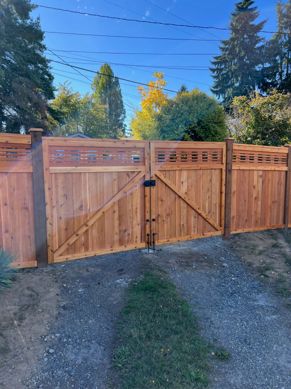 Devonshire Townhomes Fence Installation 1