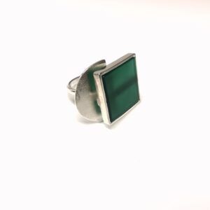 Anello Euclide in argento 925 e quarzo verde naturale