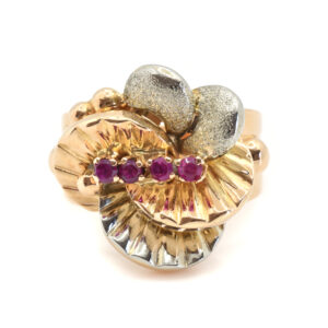 4.1 Anello anni '50 in oro 18kt e rubini