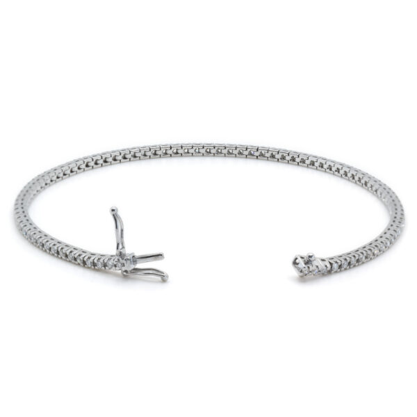 1.1 Bracciale tennis in oro bianco 18kt con diamanti 1,70ct