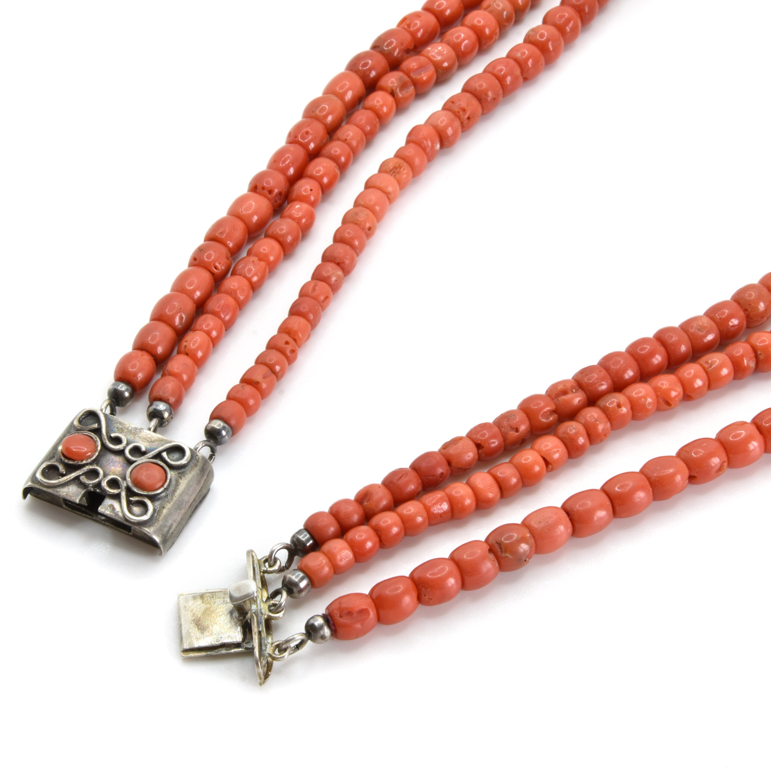 Collana In Corallo Naturale (rosso/arancio) - Grani Rotondi Da 6 Mm - Lunghezza 43 Cm - Chiusura A Moschettone In Argento 925 - Realizzata A Mano In Germania