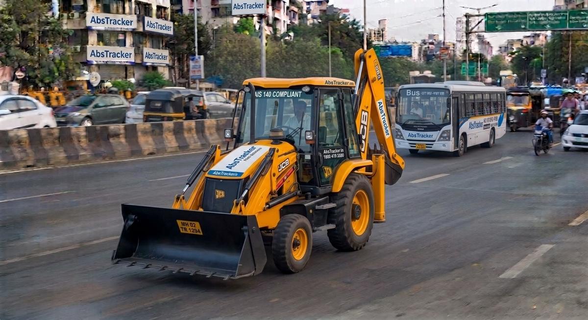 Buy Jcb Construction Machinery GPS Tracker in Vapi | Live Telematics