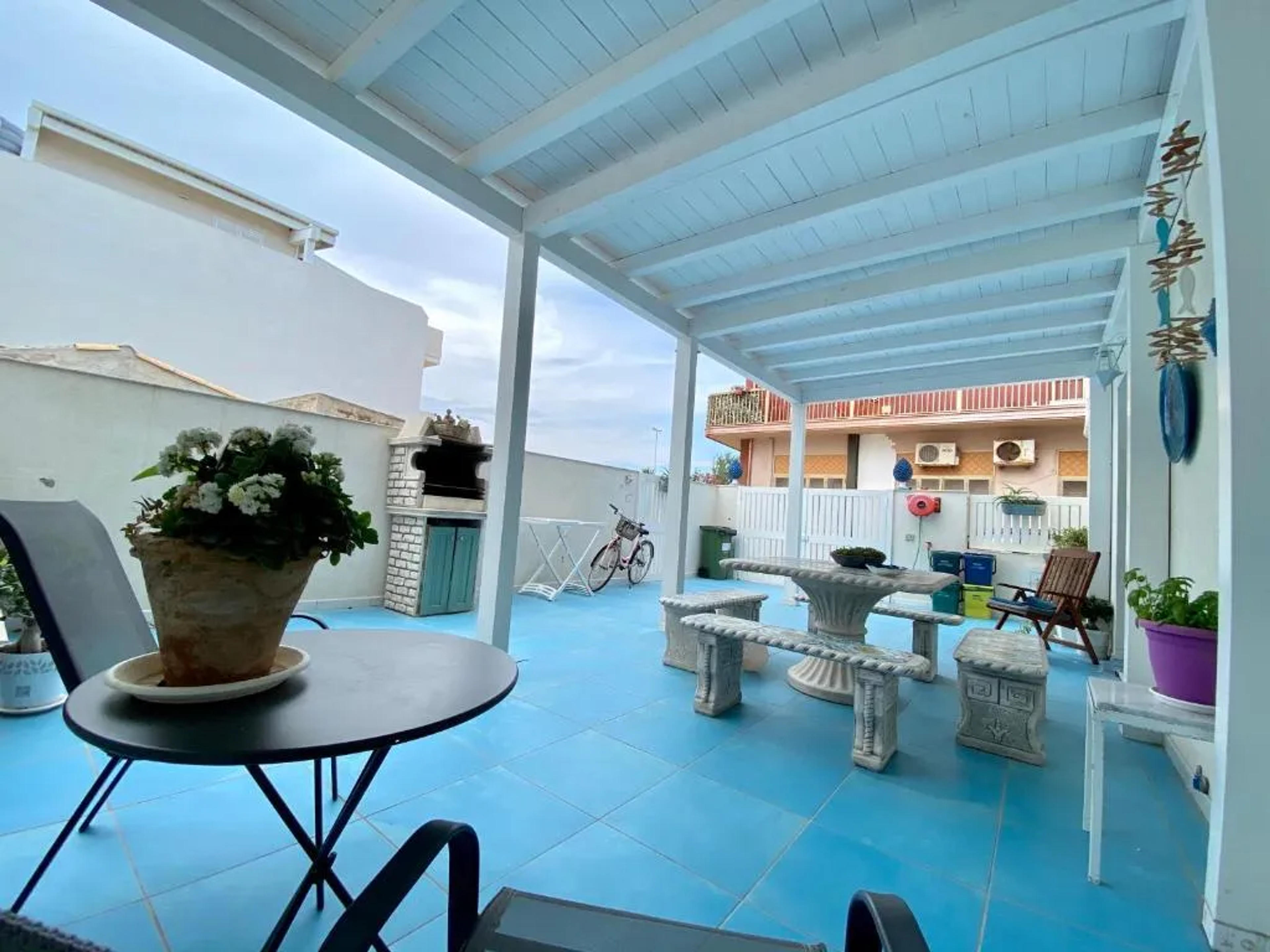 CASA CAMPISI A 100 MT DAL MARE MARZAMEMI — Pachino