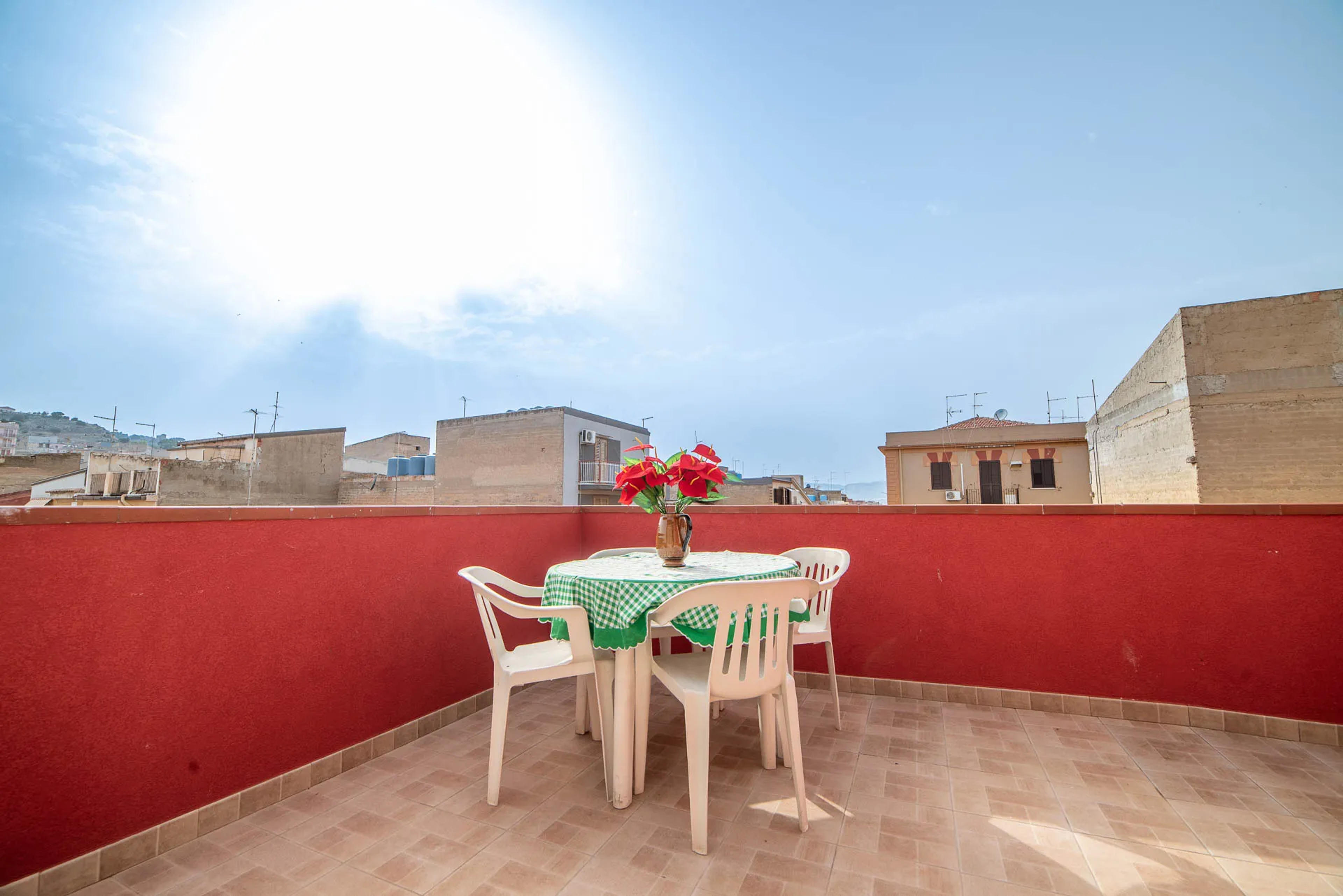mansarda con terrazzo — Licata
