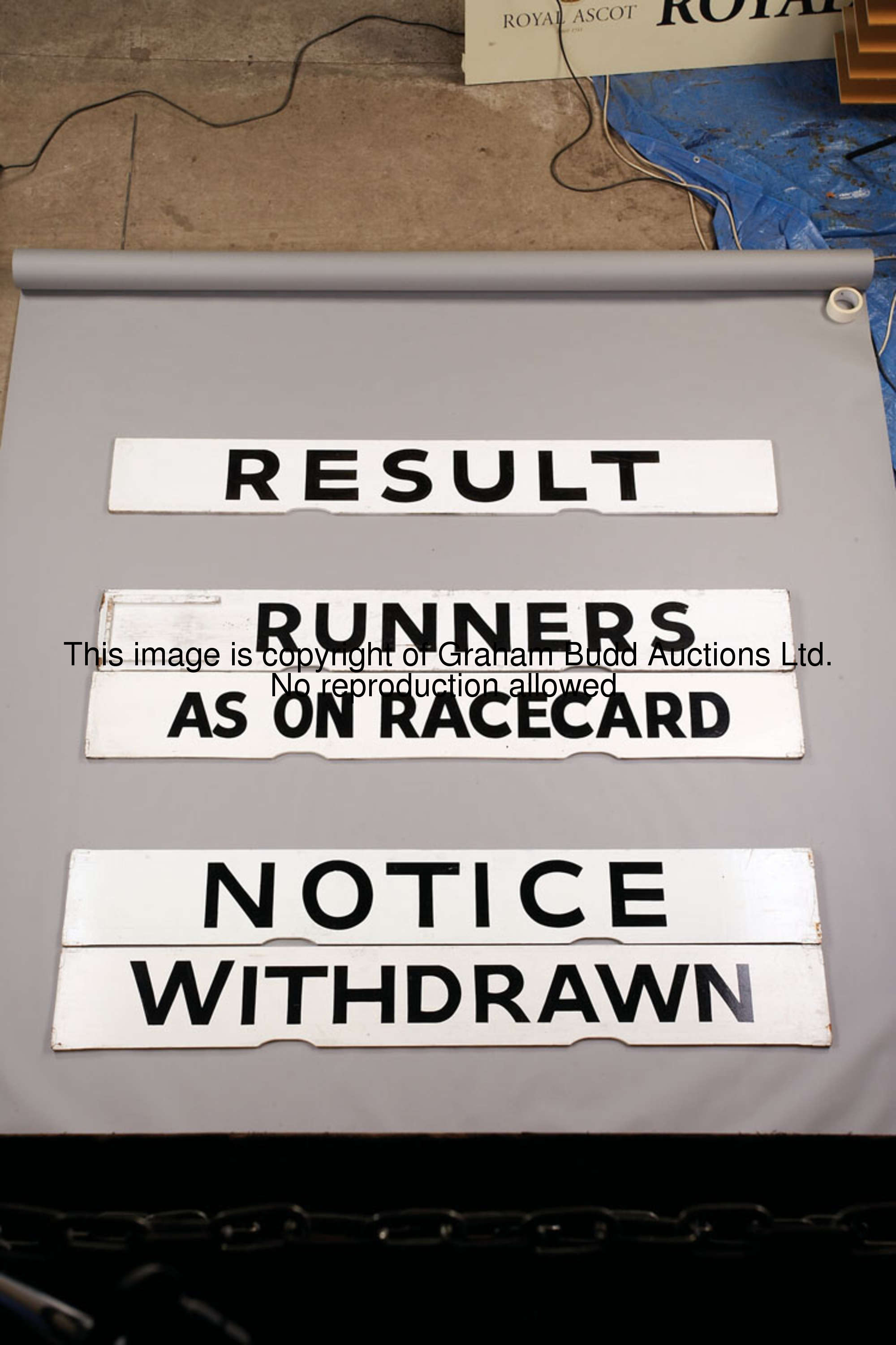 Result, white painted wooden Spagnoletti race result title board with black lettering, 25.5 by 100cm...