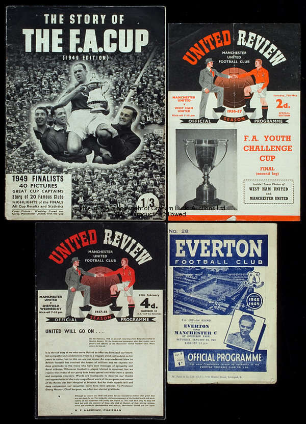 Manchester United programmes & memorabilia, 90 homes dating between 1955-56 & 1959-60 including some...