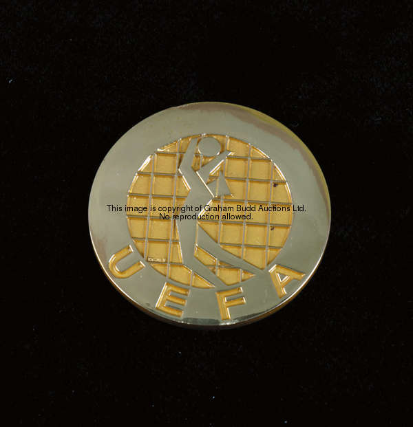 A .750 continental gold UEFA Cup winner's medal 1971-72, inscribed COUPE UEFA 1972,  in original fit...