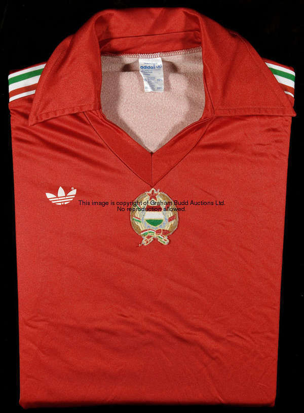 Tibor Nyilasi: a red Hungary No.8 international jersey, long-sleeved  This jersey was gained as a sw...