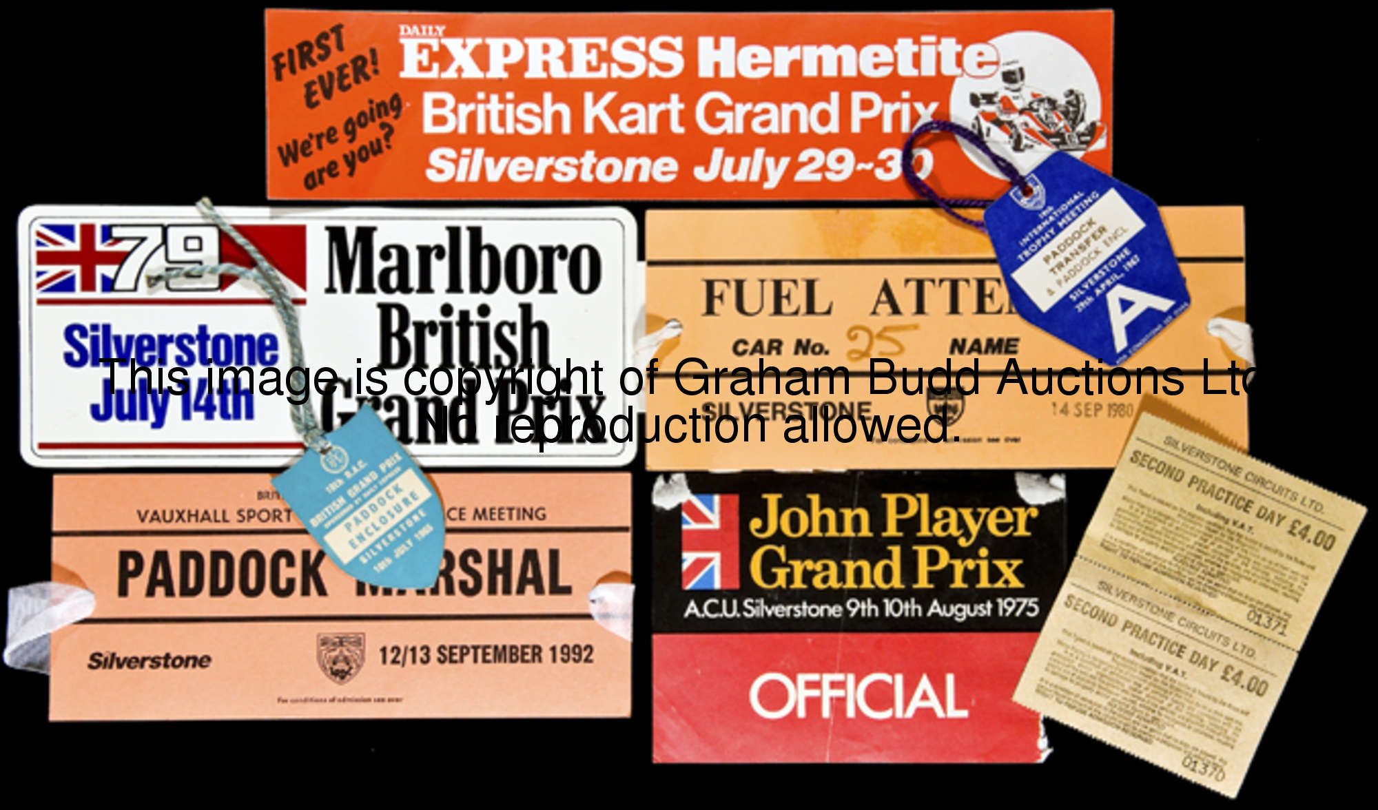 A large collection of Silverstone-related ephemera 1964 onwards, including track passes, day badges,...