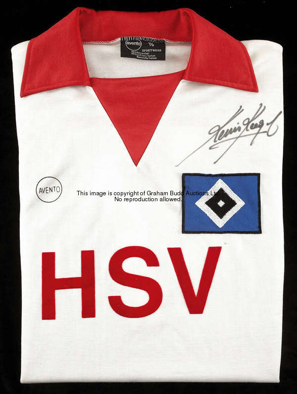 Kevin Keegan: a signed white & red Hamburg No.7 jersey late 1970s, signed in black marker pen above ...