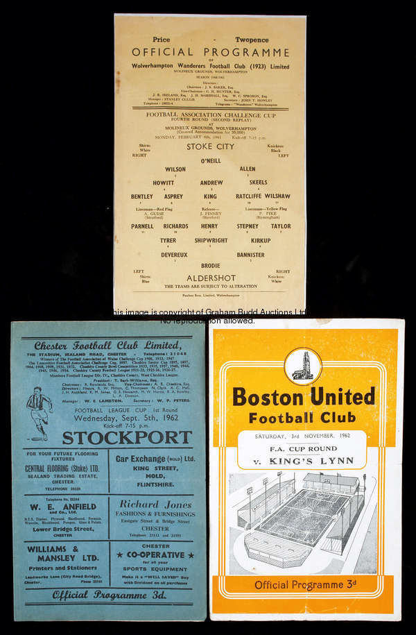 A collection of over 400 football programmes mostly dating between seasons 1960-61 and 1963-64, with...