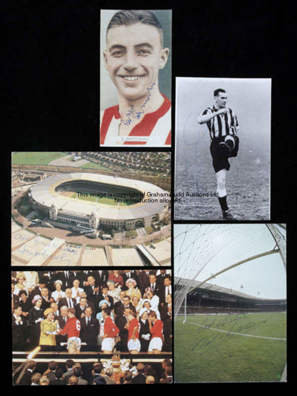 Signed pictures of footballers, 24 postcards/photocards, mostly featuring Wembley, signed by Bobby M...