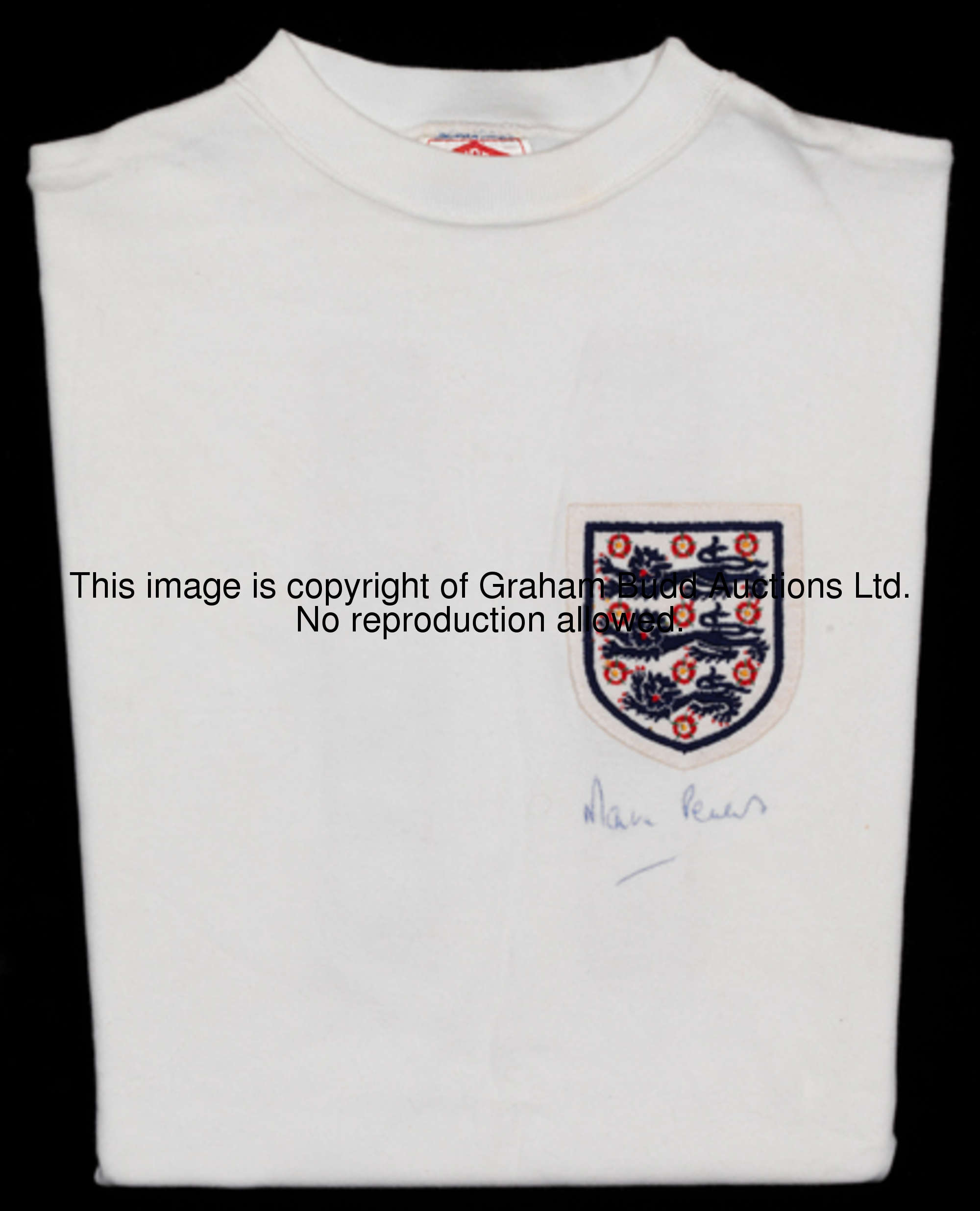 Martin Peters: a signed white England No.11 jersey early 1970s, signed by Martin Peters beneath the ...