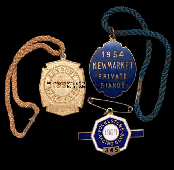 19 members' badges for Newmarket and other courses, all gilt-metal & enamel, comprising: Newmarket f...