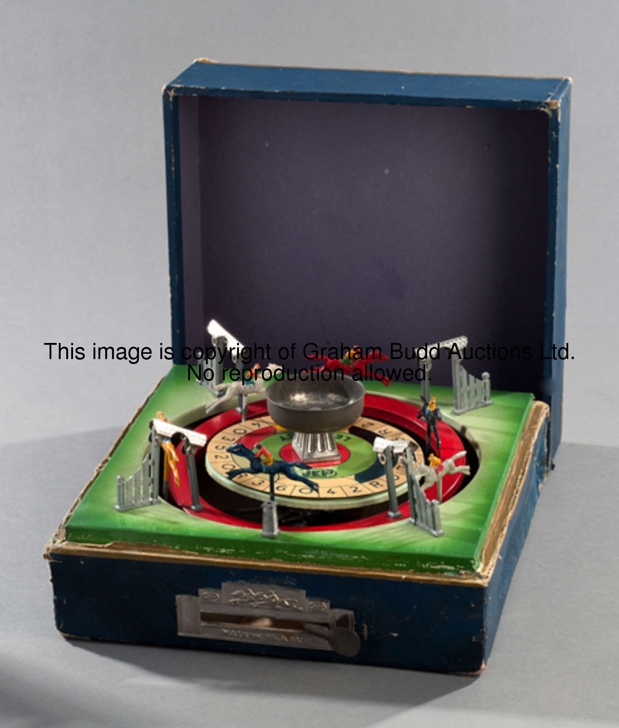 A Jeu de Course roulette, a boxed French horse racing game by JEP, two lane tinplate track, six pain...