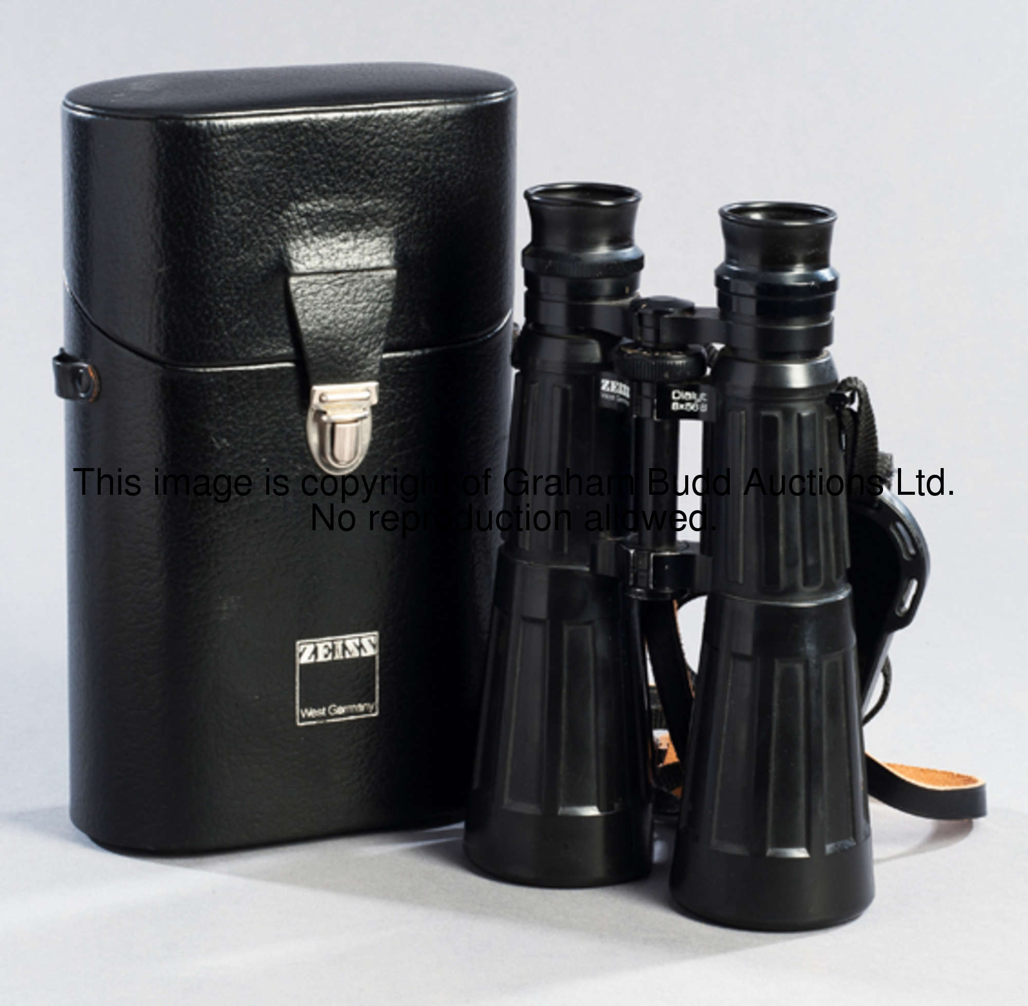 A cased pair of Carl Zeiss Dialyt 8x56 sportsman's binoculars