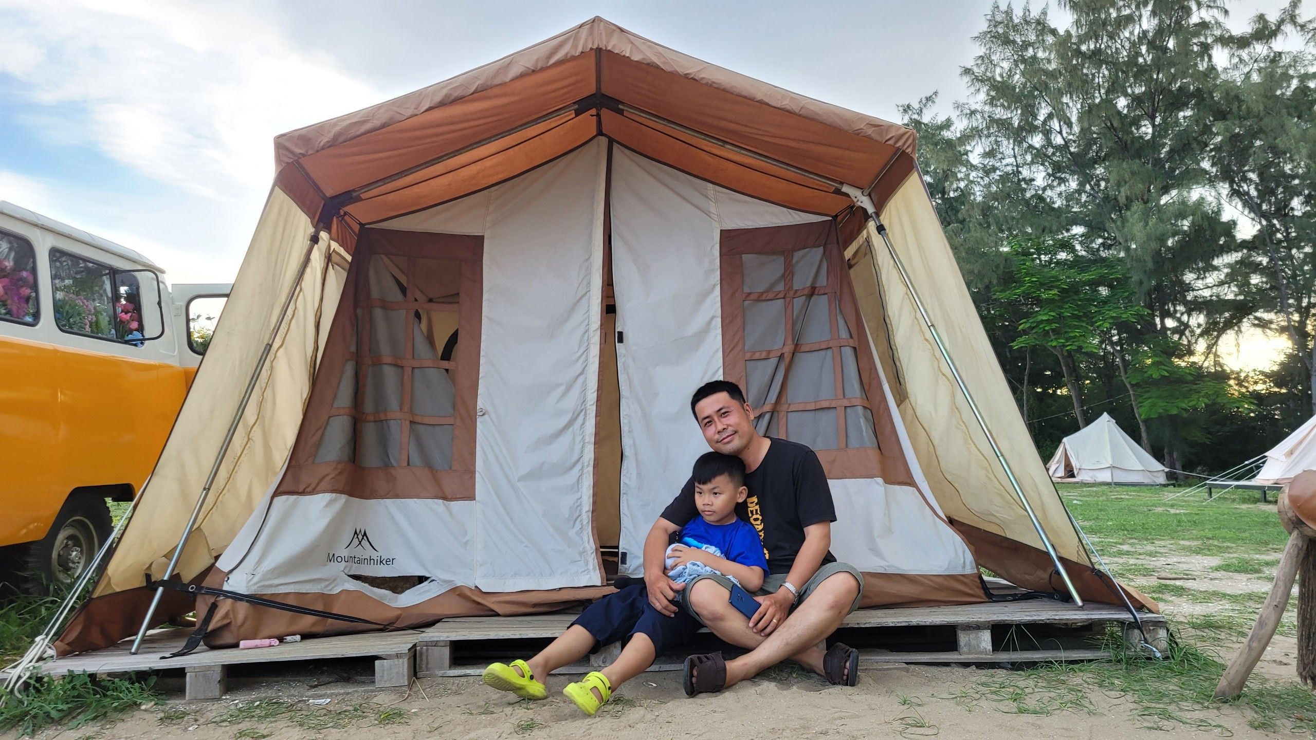 Lều ở lata camping