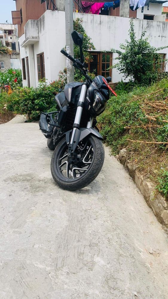 Used 2022 Bajaj Dominar 400 bike for sale in Kathmandu - Image 2 of 5