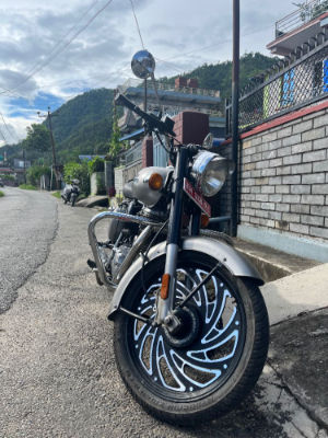 Used 2020 Royal Enfield Classic 350 bike for sale in Pokhara - Image 1 of 2