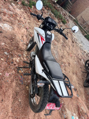 Used 2019 Honda XR150L bike for sale in Kathmandu - Image 3 of 4