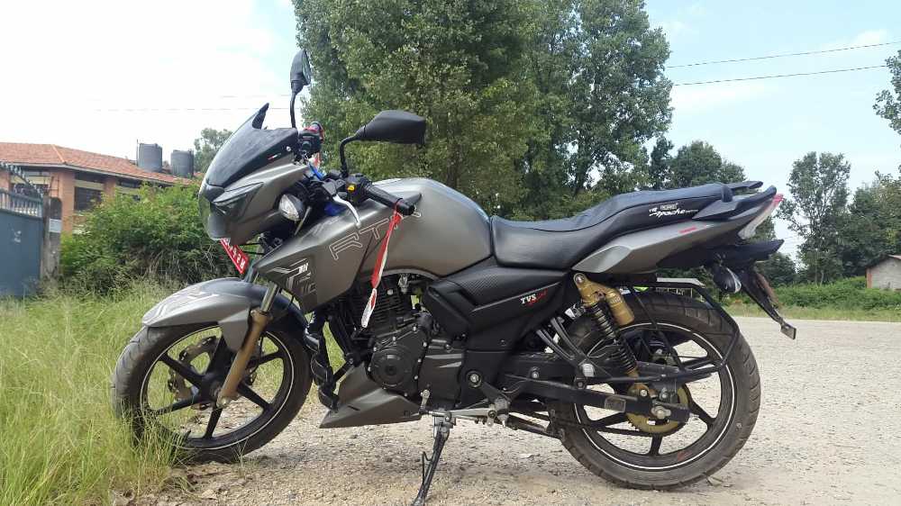 Used 2021 TVS Apache RTR 180 bike for sale in Kathmandu - Image 2 of 2