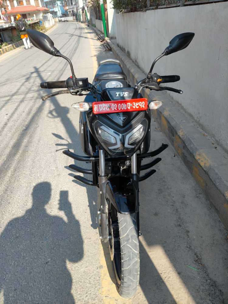 Used 2023 TVS Raider  bike for sale in Kathmandu - Image 2 of 4