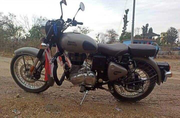 Used 2020 Royal Enfield Bullet 350 bike for sale in Kathmandu - Image 1 of 4