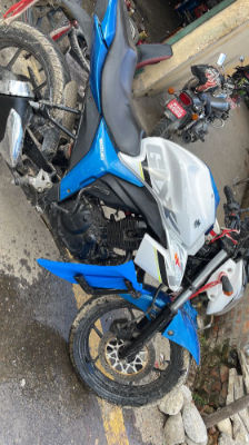 Used 2015 Suzuki Gixxer 150 bike for sale in Kathmandu - Image 4 of 4