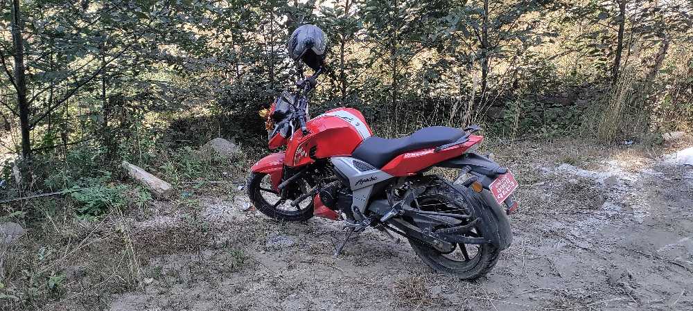 Used 2020 TVS Apache RTR 160 4V bike for sale in Kathmandu - Image 5 of 5