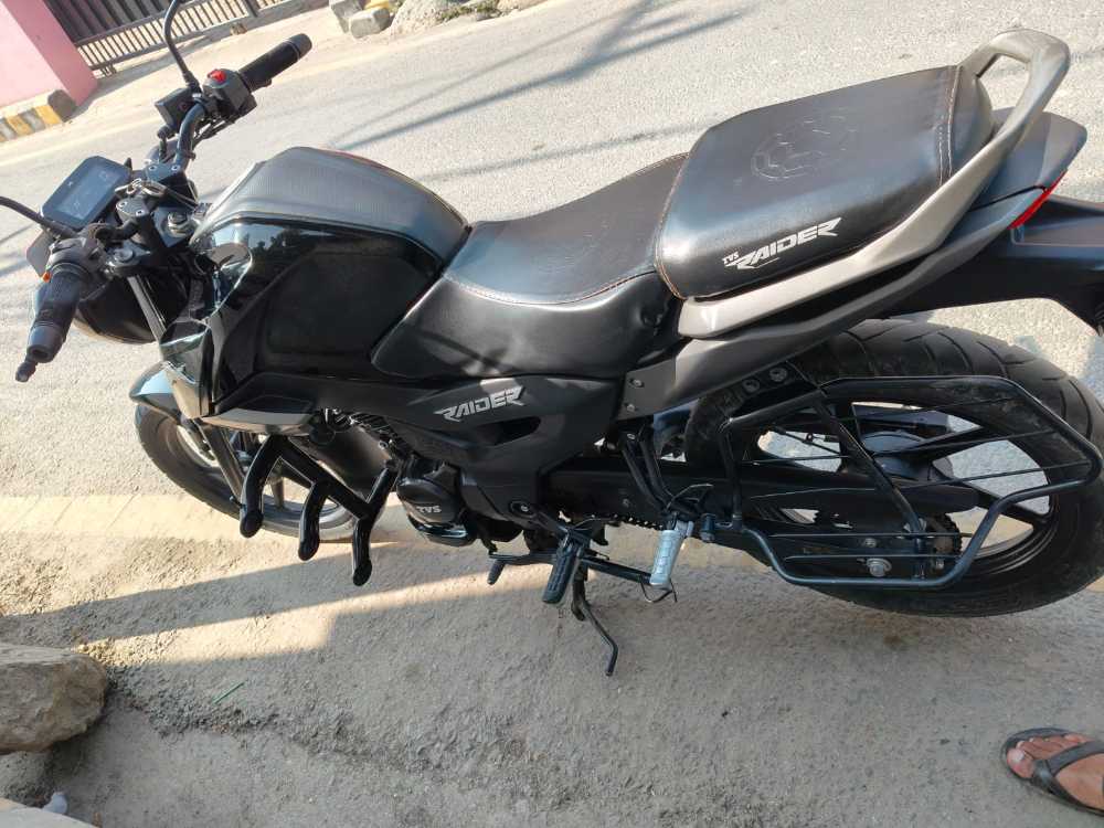 Used 2023 TVS Raider  bike for sale in Kathmandu - Image 4 of 4