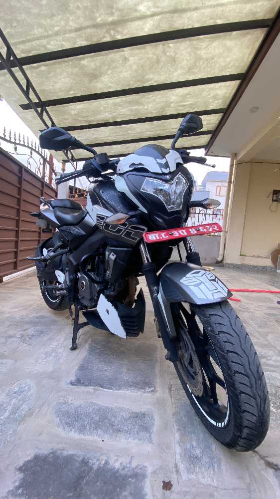 Used 2017 Bajaj NS 200 for sale in Kathmandu - Rs.169,000