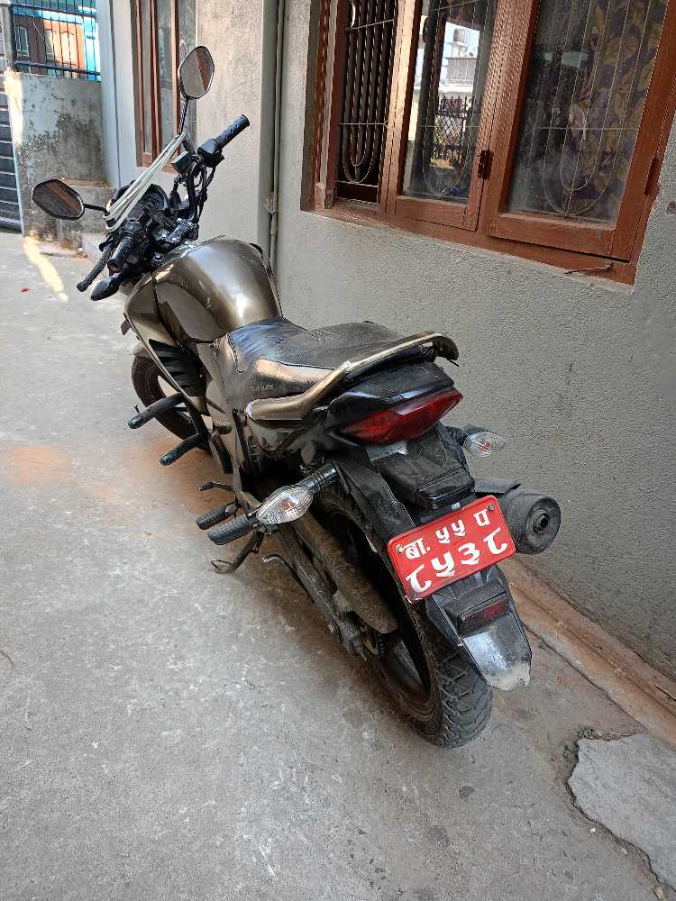 Used 2011 Honda Unicorn bike for sale in Kathmandu - Image 2 of 3