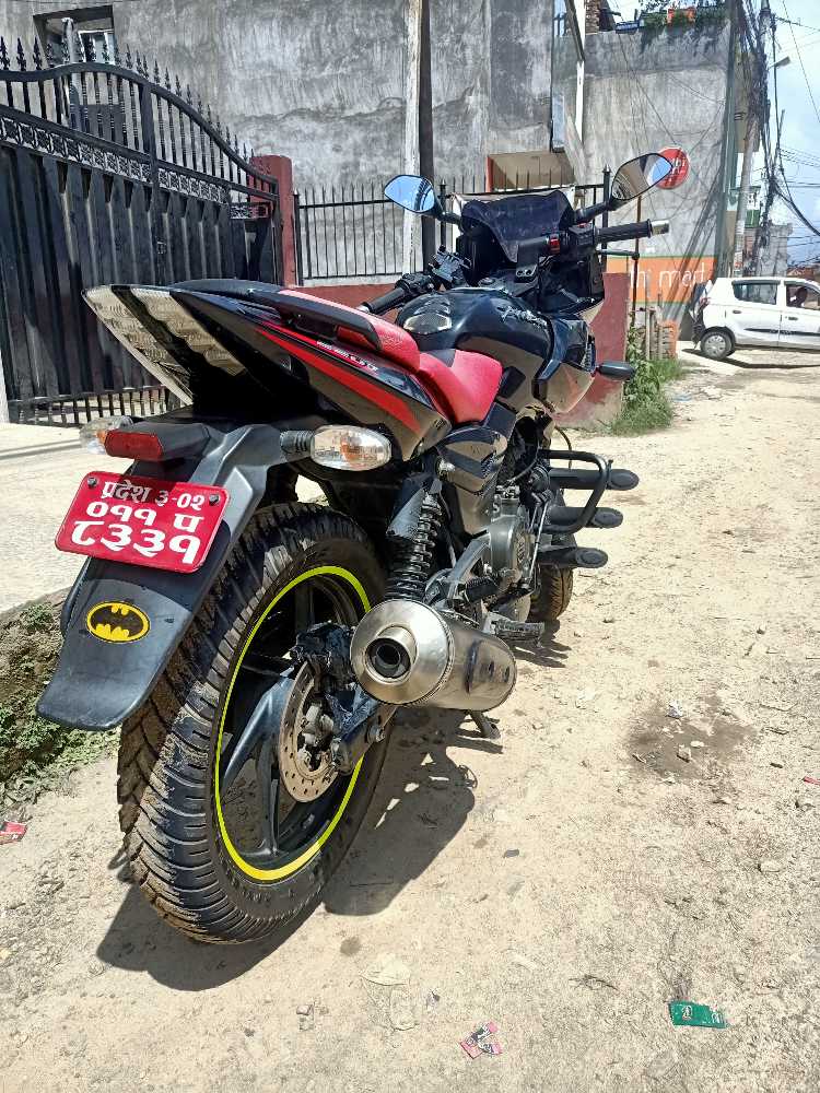 Used 2019 Bajaj Plusar 220 bike for sale in Kathmandu - Image 1 of 3