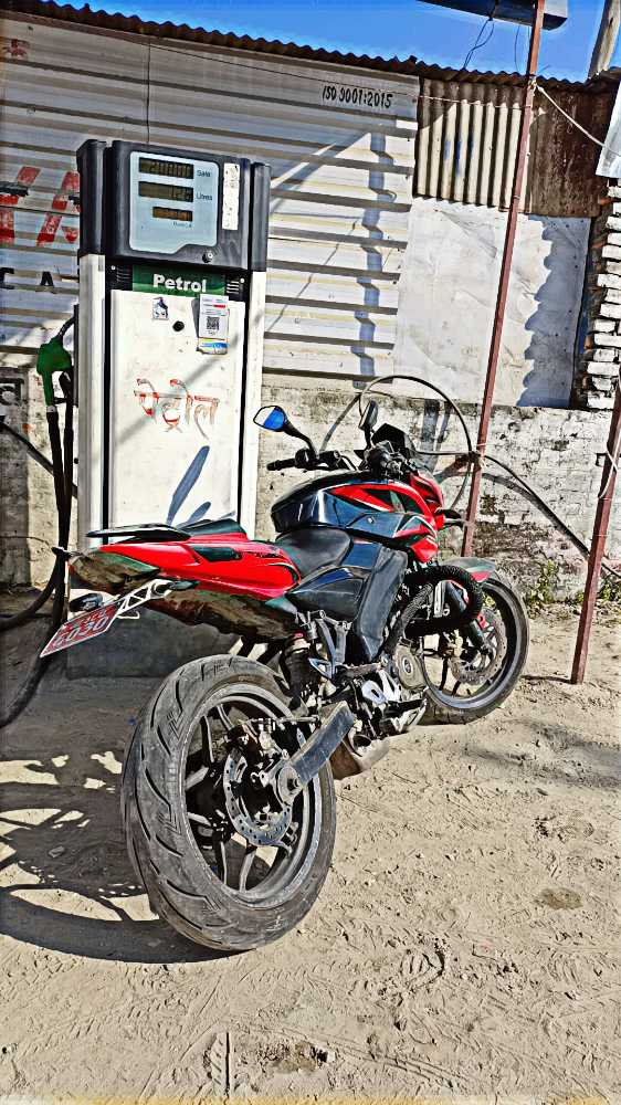Used 2016 Bajaj NS 200 bike for sale in Birgunj - Image 2 of 2