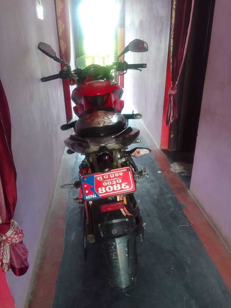Used 2020 Bajaj NS 200 bike for sale in Mahendranagar - Image 3 of 3