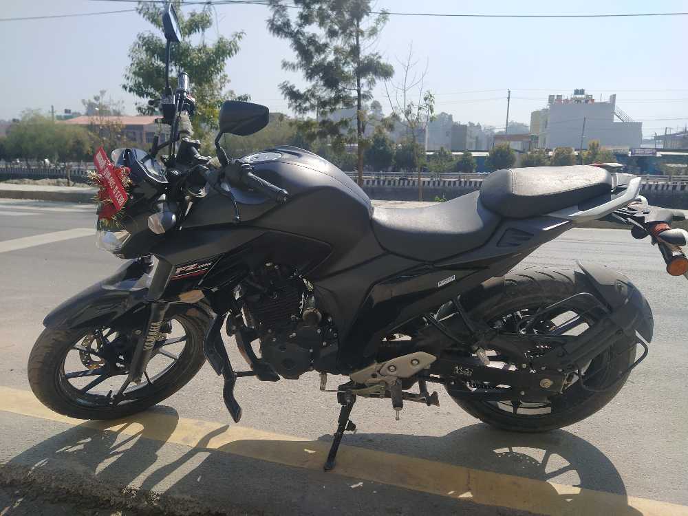 Used 2020 Yamaha FZS 25 bike for sale in Kathmandu - Image 2 of 3