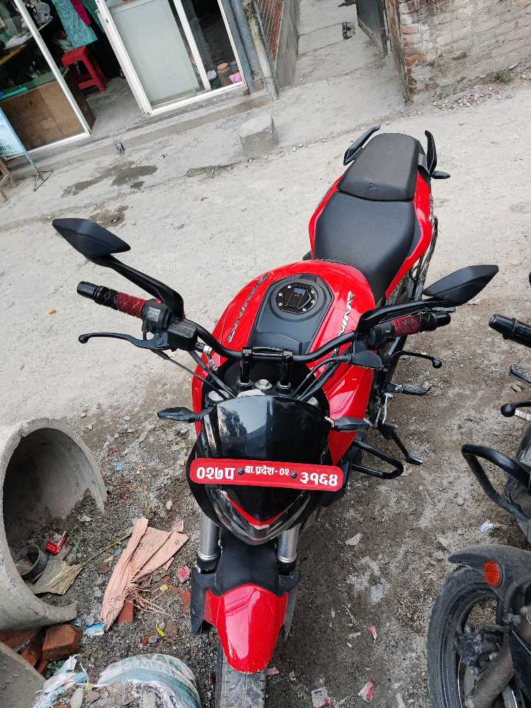 Used 2021 Bajaj Dominar 400 bike for sale in Kathmandu - Image 3 of 6