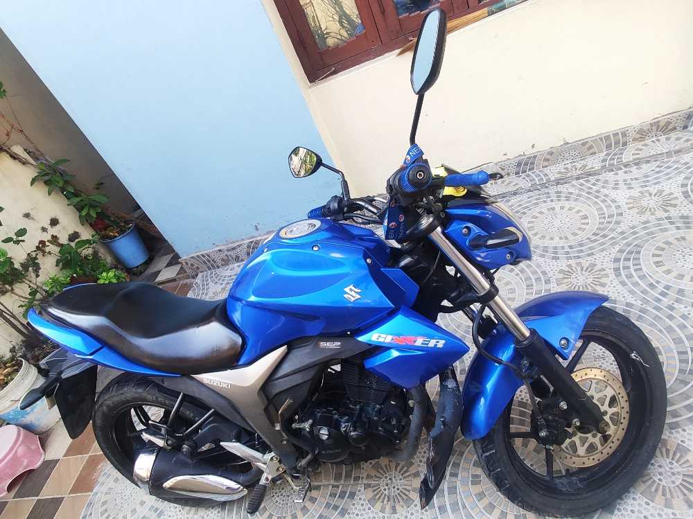 Used 2016 Suzuki Gixxer 150 bike for sale in Butwal - Image 2 of 4