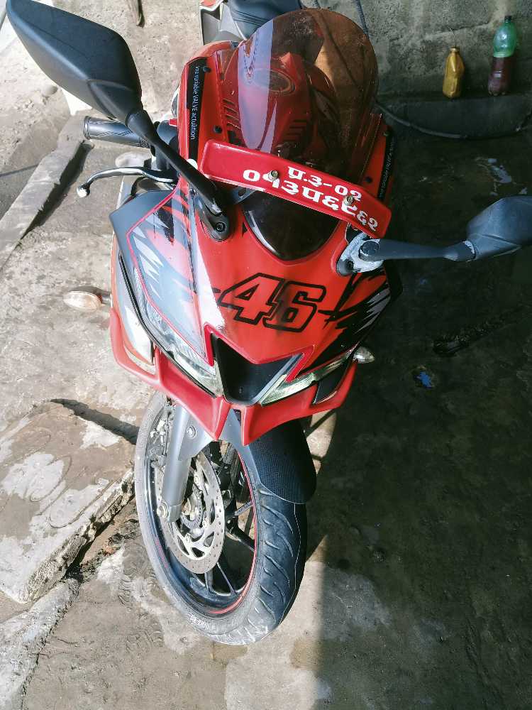 Used 2020 Yamaha R15 bike for sale in Kathmandu - Image 1 of 2