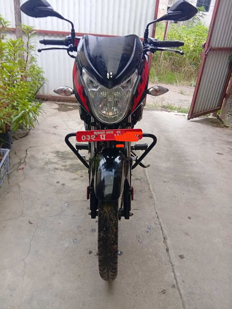 Used 2021 Hero Glamour bike for sale in Kathmandu - Image 5 of 6
