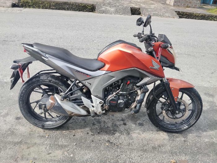 Used 2016 Honda CB Hornet for sale in Pokhara - Rs.125,000