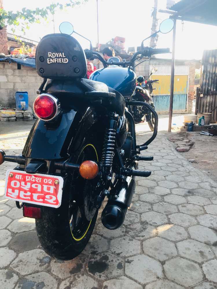 Used 2024 Royal Enfield Bullet 350 bike for sale in Kathmandu - Image 8 of 9