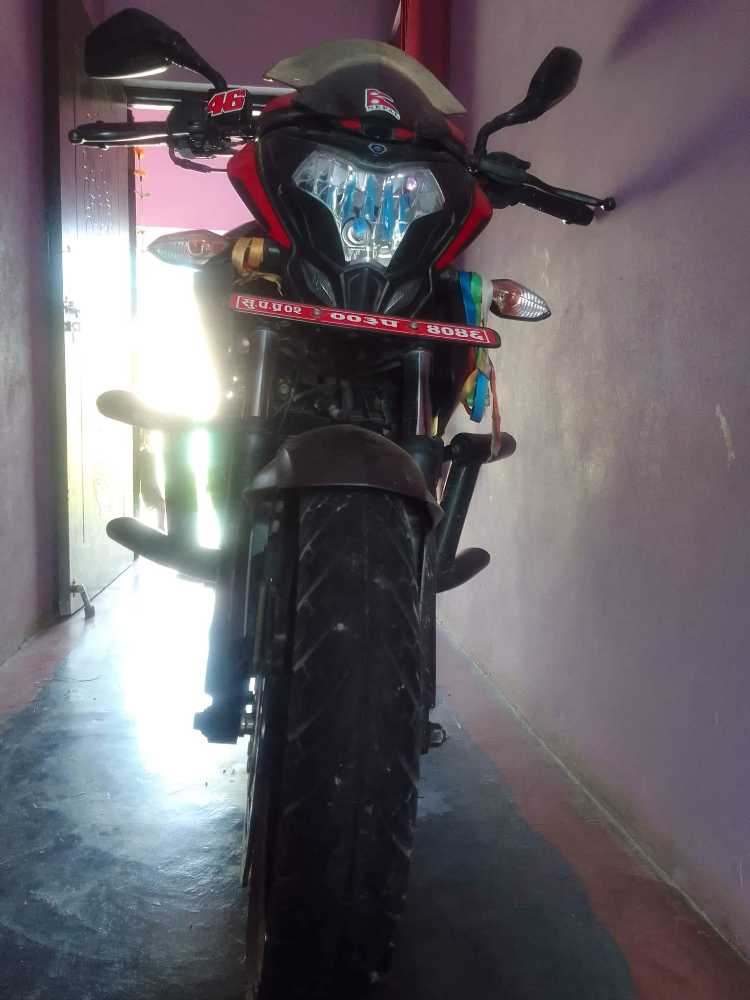Used 2020 Bajaj NS 200 bike for sale in Mahendranagar - Image 2 of 3