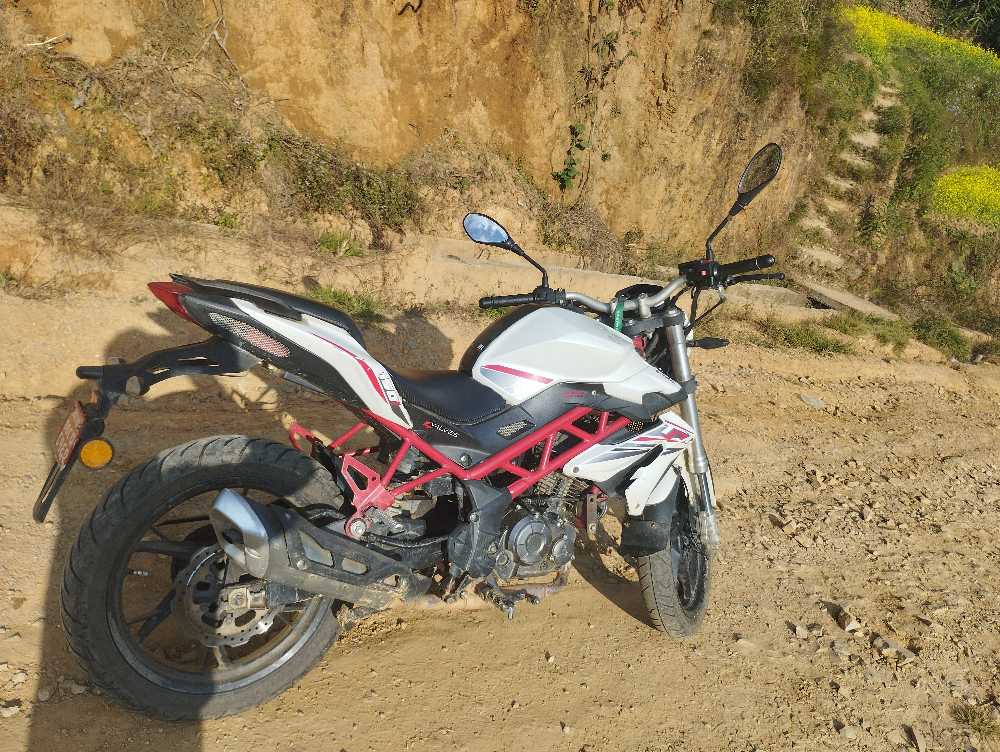 Used 2019 Beneli TNT15 bike for sale in Kathmandu - Image 2 of 3