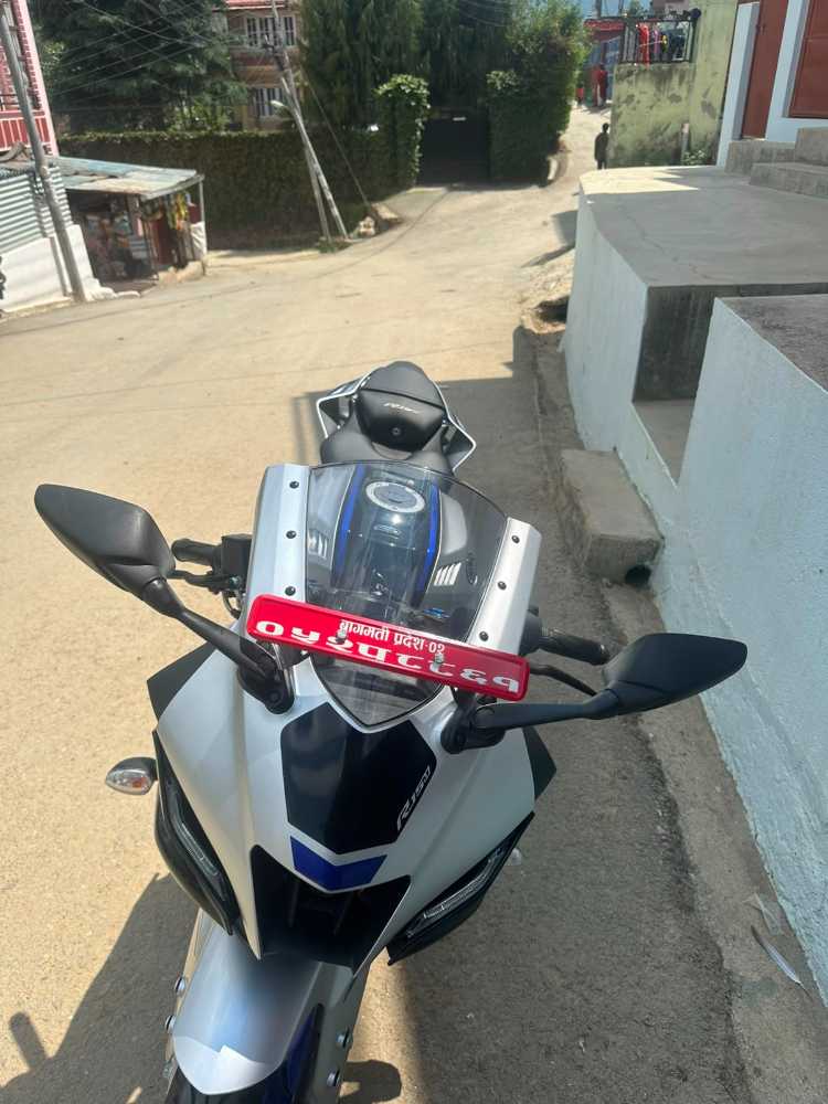 Used 2025 Yamaha R15 for sale in Kathmandu - Rs.560,000