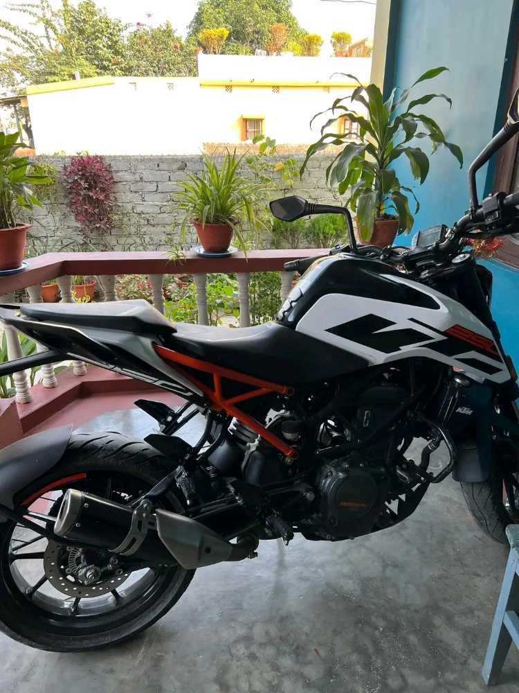 used Bike on sale at Ramrogaadi 2