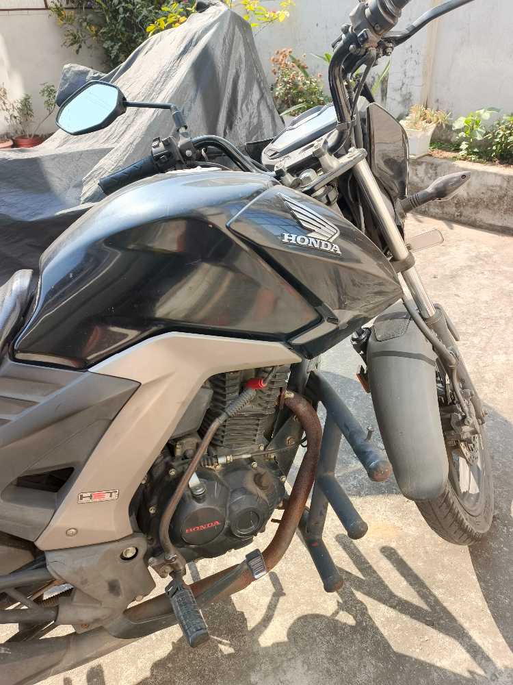 Used 2015 Honda CB Unicorn 160 bike for sale in Bharatpur - Image 4 of 5