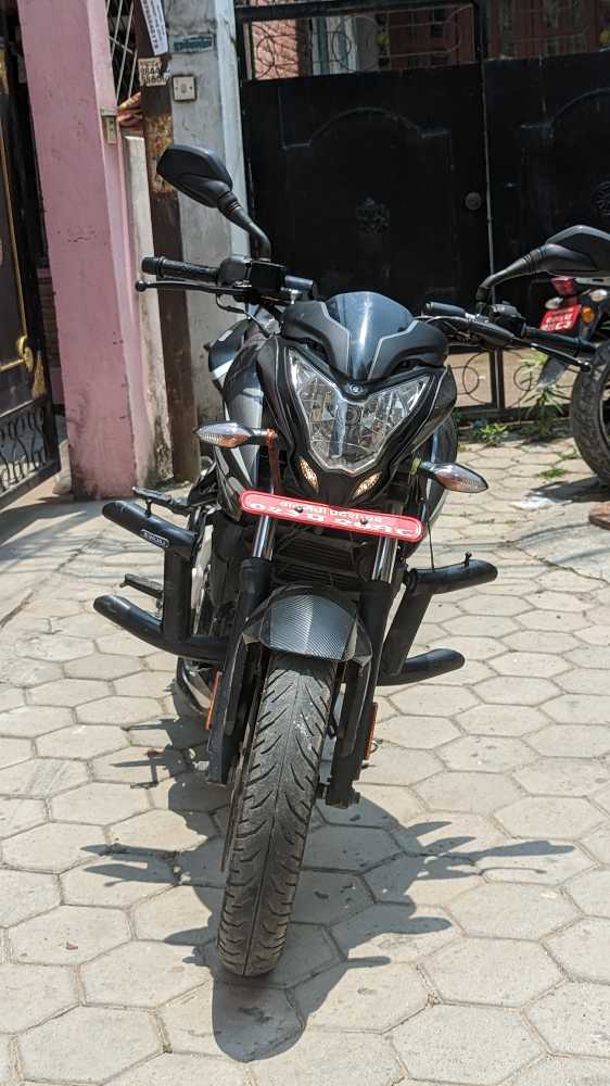 Used 2020 Bajaj NS 200 bike for sale in Kathmandu - Image 5 of 9